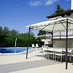 Villa Marty With Private Pool And Jacuzzi *