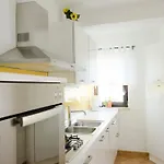 Marty With Private Pool And Jacuzzi Villa *