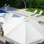 Marty With Private Pool And Jacuzzi *