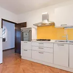 Marty With Private Pool And Jacuzzi * Rosini