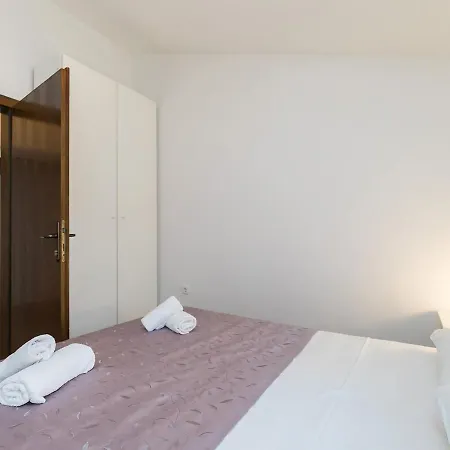 Villa Marty With Private Pool And Jacuzzi *