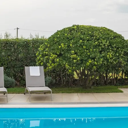 Villa Marty With Private Pool And Jacuzzi Rosini