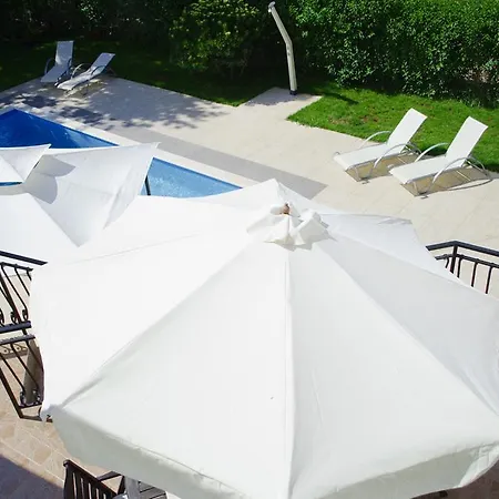 Marty With Private Pool And Jacuzzi *