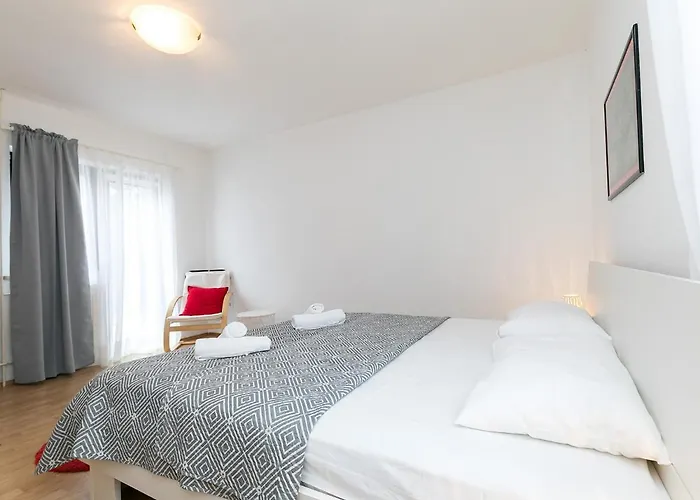 Marty With Private Pool And Jacuzzi